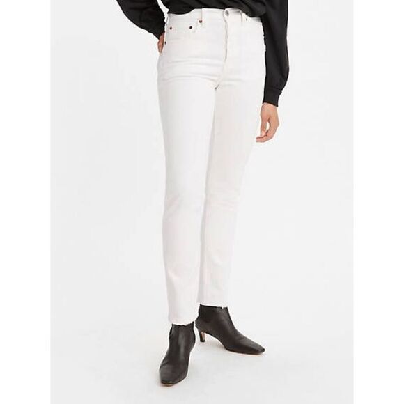 Levi's Women's Plus Size Trendy 415 Classic Bootcut Jeans - White 30 - Picture 1 of 4